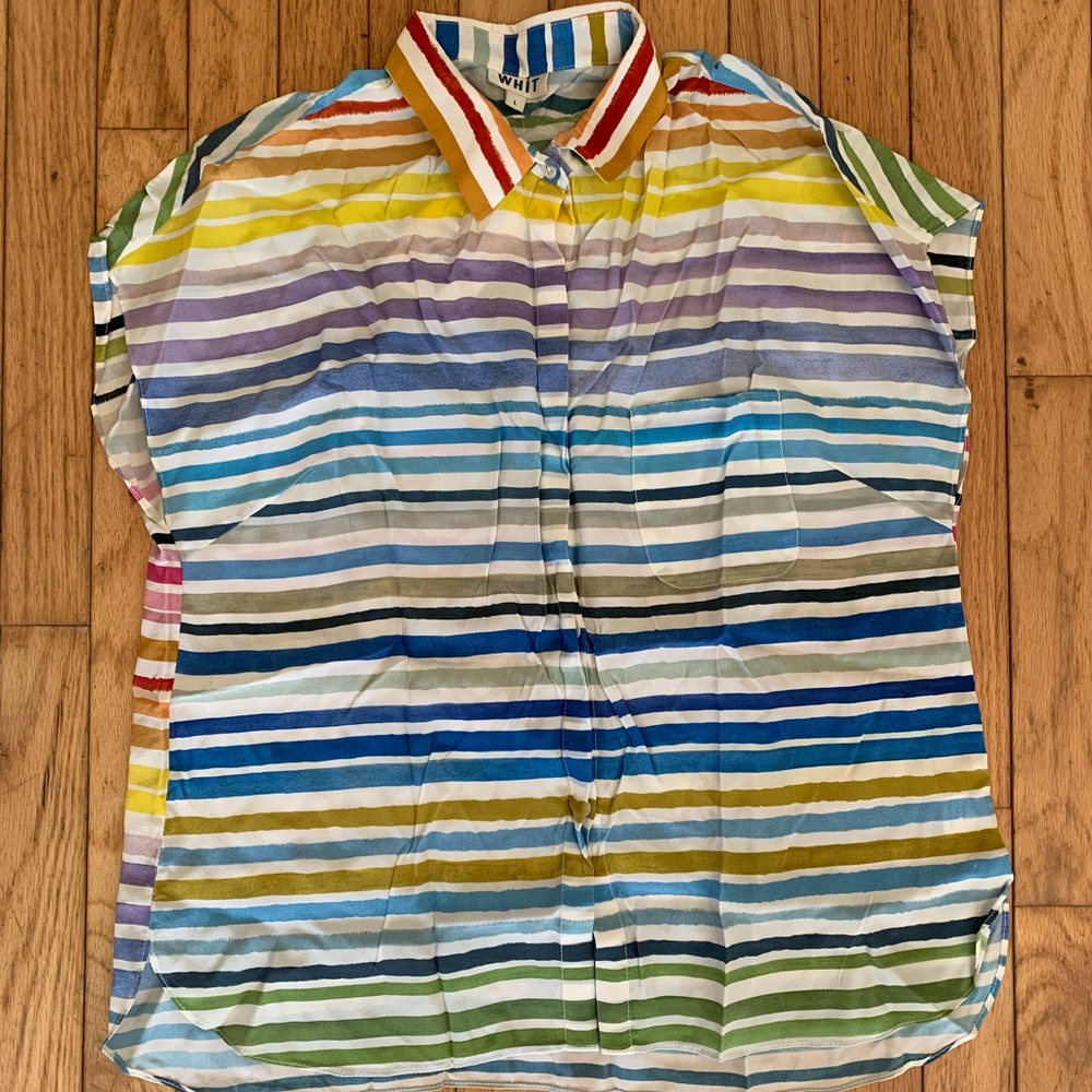 WHiT silk hidden button up top